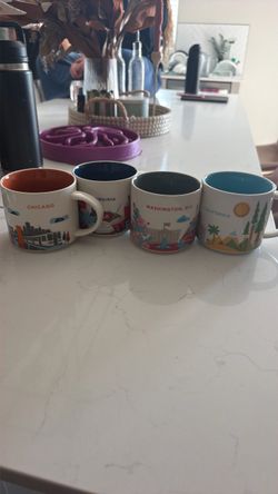 STARBUCKS MUGS OBO