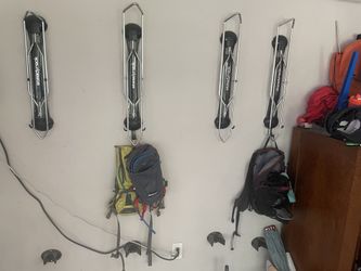 4x SteadyRack wall-mounted bike rack