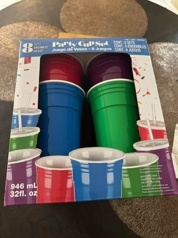 32oz Party Cups 8pk NEW