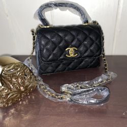 Black CC crossbody 