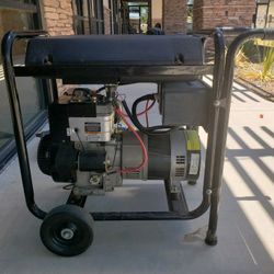 7000/6000 Watt Generator