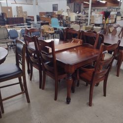 Dining Table W/ Leaf And 6 Chairs
