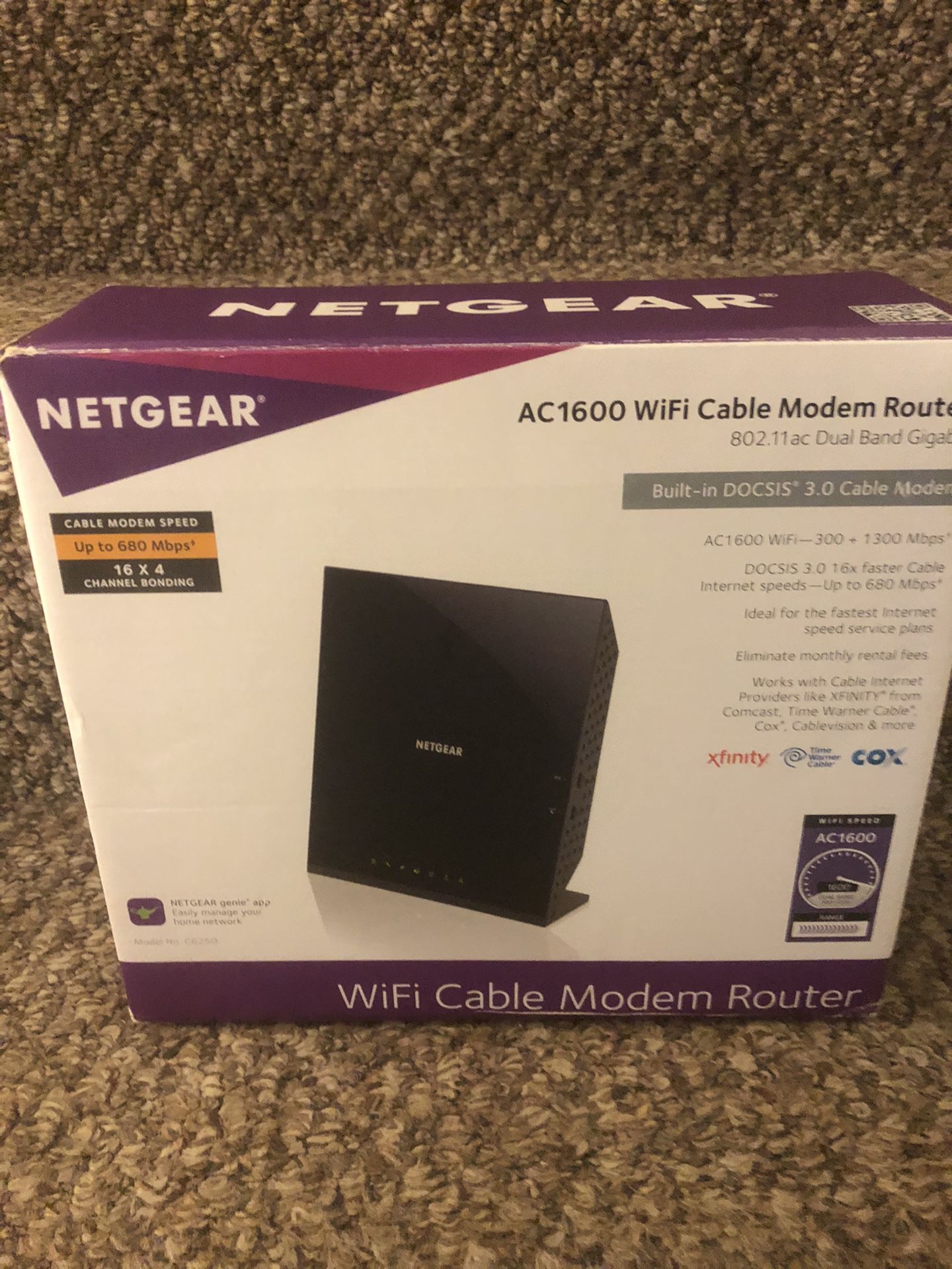 WiFi cable modem router by Netgear AC 1600