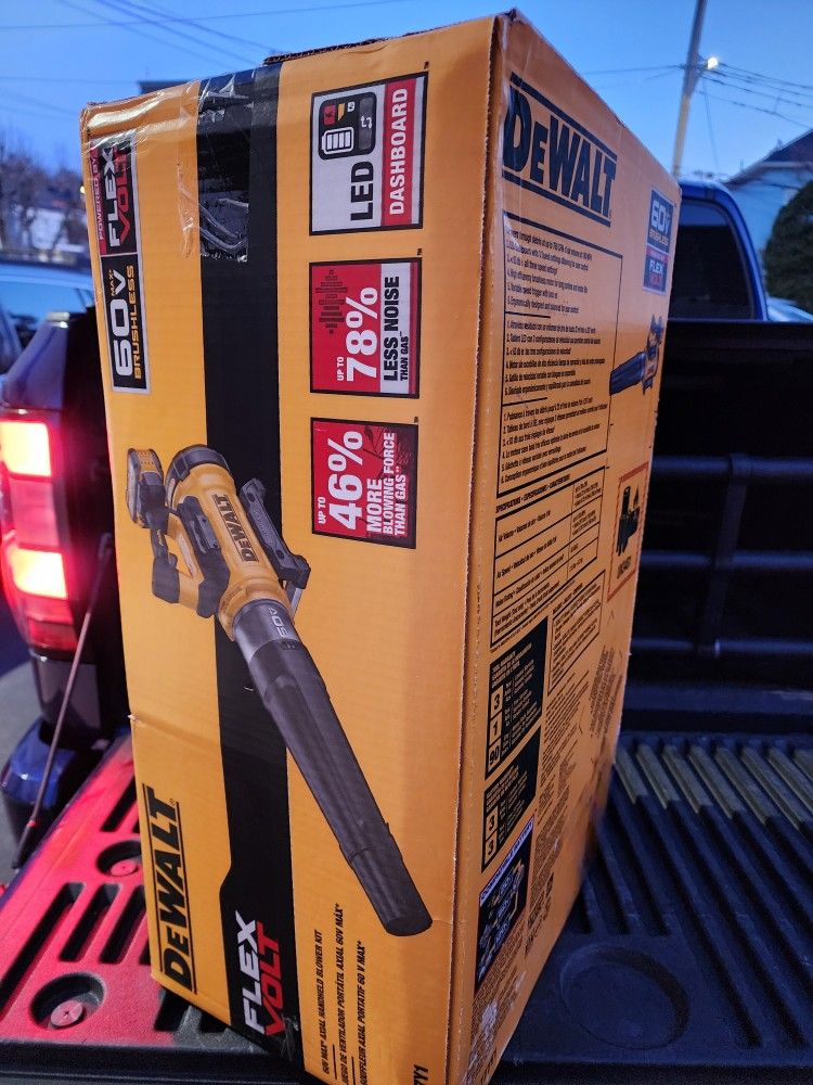 Dewalt FLEXVOLT 60V 760CFM BLOWER w/12AH Battery