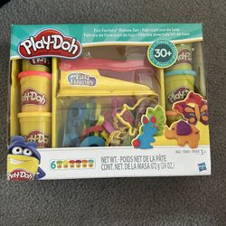 Play Doh Fun Factory Deluxe Set