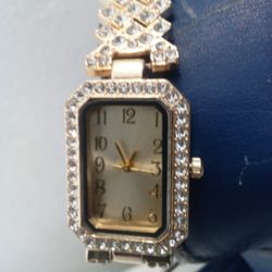 Gold Women Watch