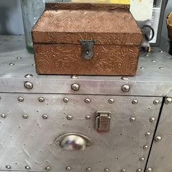 Bronze Trinket