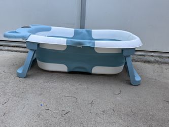 Collapsible Baby Bathtub W/ Thermometer