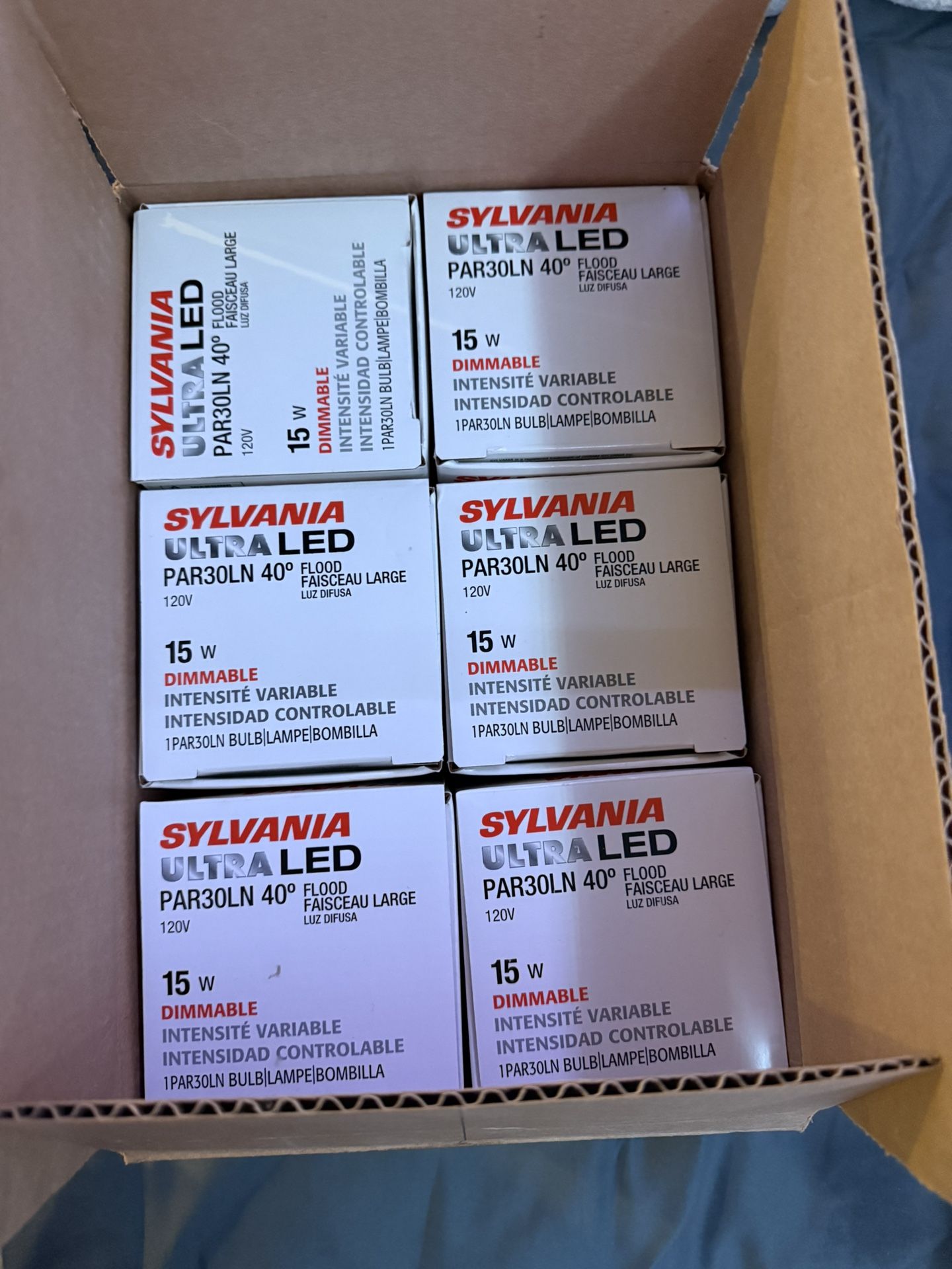 SYLVANIA ULTRA LED PAROLN 40°