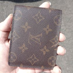 Used LV Wallet For Cheap 