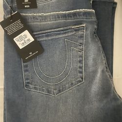 (Brand New) Women’s True Religion ‘Mr. Crystal Joey Flared Jeans (size: 33 Women’s) 👖