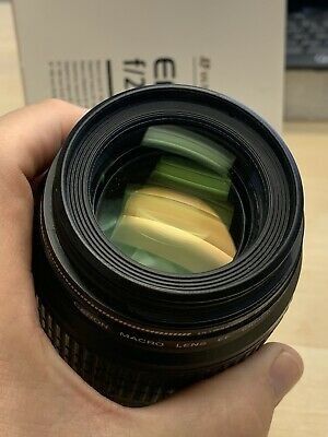 Canon EF 100mm f/2.8 Macro USM lens 