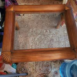 End Table With New Glass Only 10$