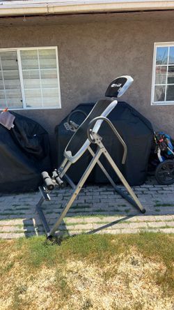 Inversion table