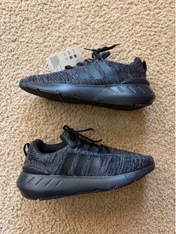 Adidas Swift Run 22 Black Grey