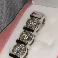 3.04 Ct Vvs1.3 Stone/Ice White Round Real Moissanite Diamond 925 Silver Pendant