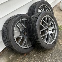 Firestone Firehawk 245/45R18 X3
