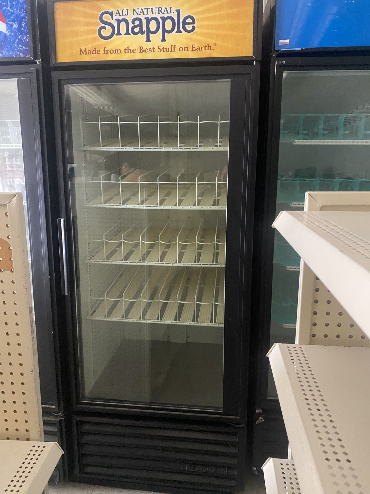 Refrigerador Commercials