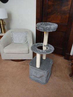 Vibrant Life Cat Tower