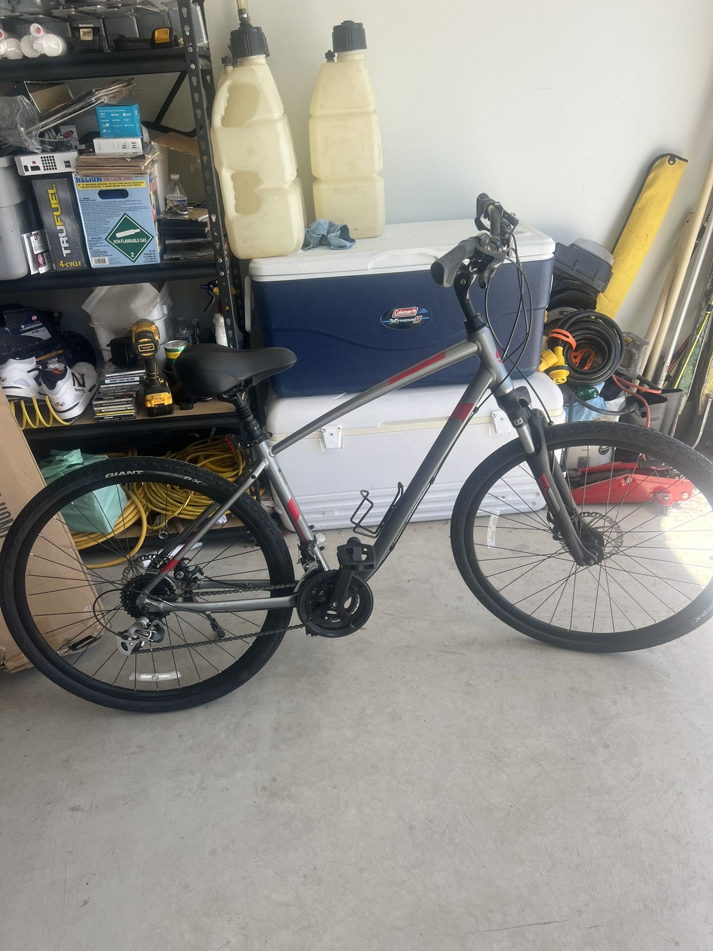 Giant Cypress Hybrid Bike M Frame