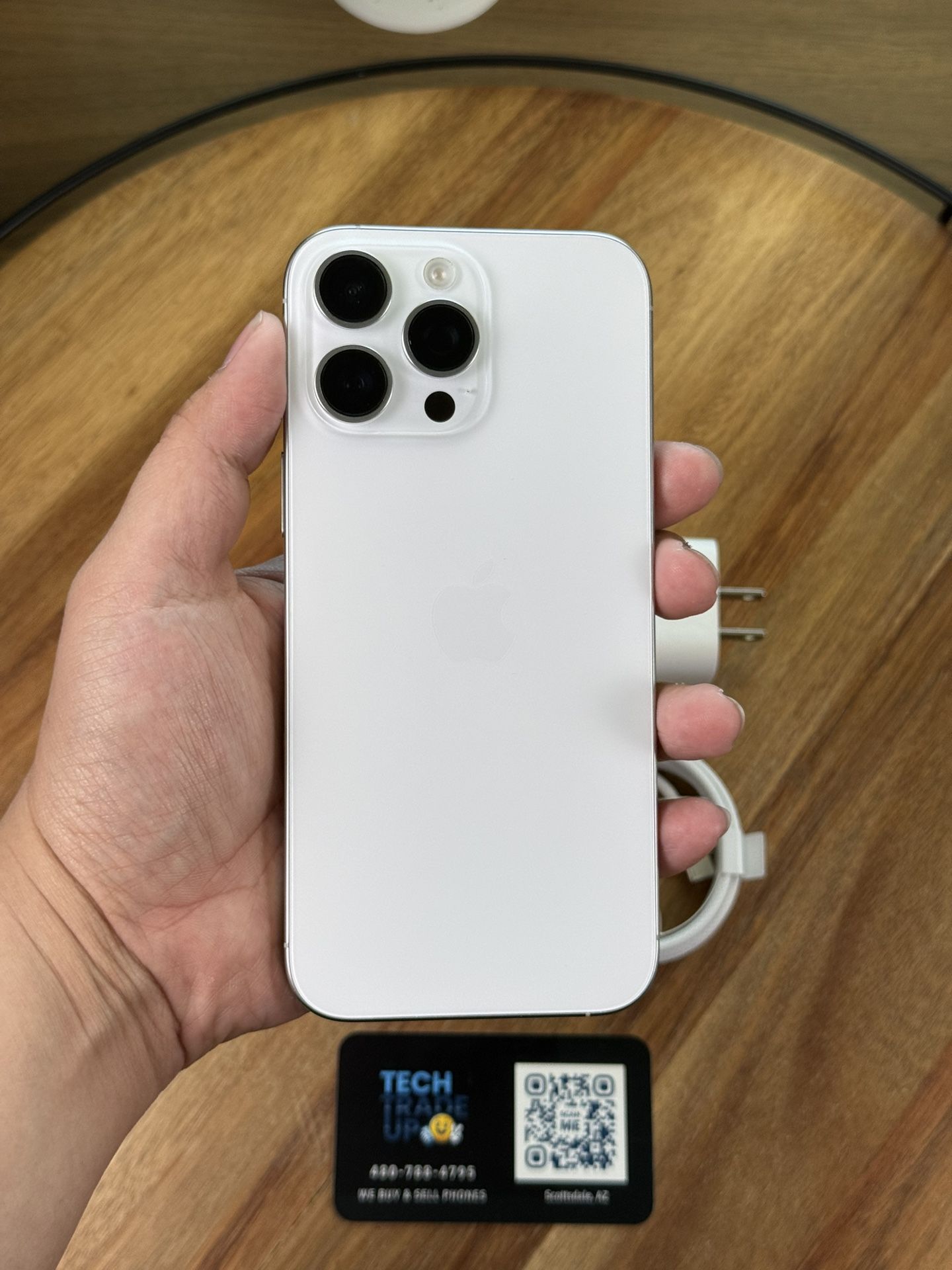 iPhone 16 Pro Max 256Gb White 🤍 Cricket