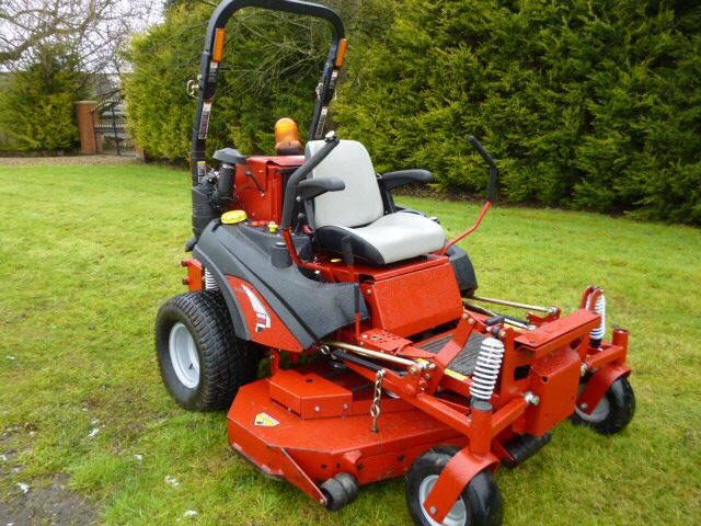 Brand new and never been used Zero turn lawnmowers
