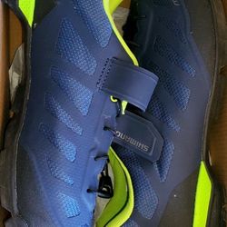 Shimano Bike Shoes Size 44 - Mens 9.5 - Like New