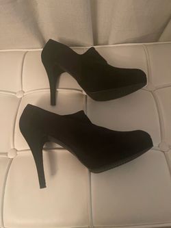 Stuart Weitzman Black Heels