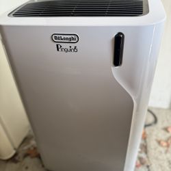 DeLonghi Portable AC Unit – Excellent Condition, Used 1 Year– $350 (Negotiable)