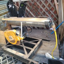 Dewalt 7730 10" Radial Arm Saw Old As Pictured 