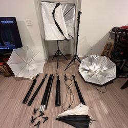 Photography Studio Set (lights Stands, White, Black Silver Umbrellas)