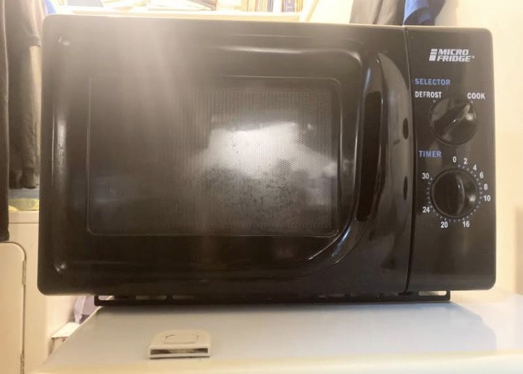 🔥Clean & Reliable Microwave - Works Perfectly! 🔥
