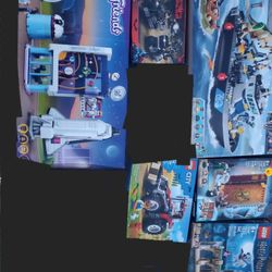 Legos 6 Sets Jurassic World 1, Harry Potter X2 , Lego City X1 Lego Friends X1 Lego Batman 1