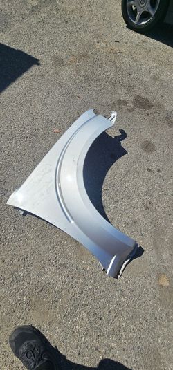 2016 Nissan Frontier right side fender
