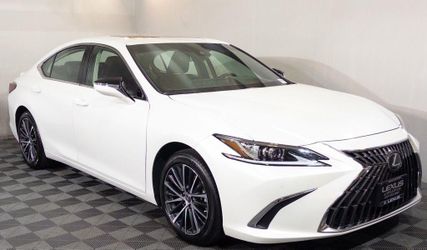 2025 Lexus ES 300h