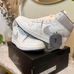 Nike Airship Size 9.5