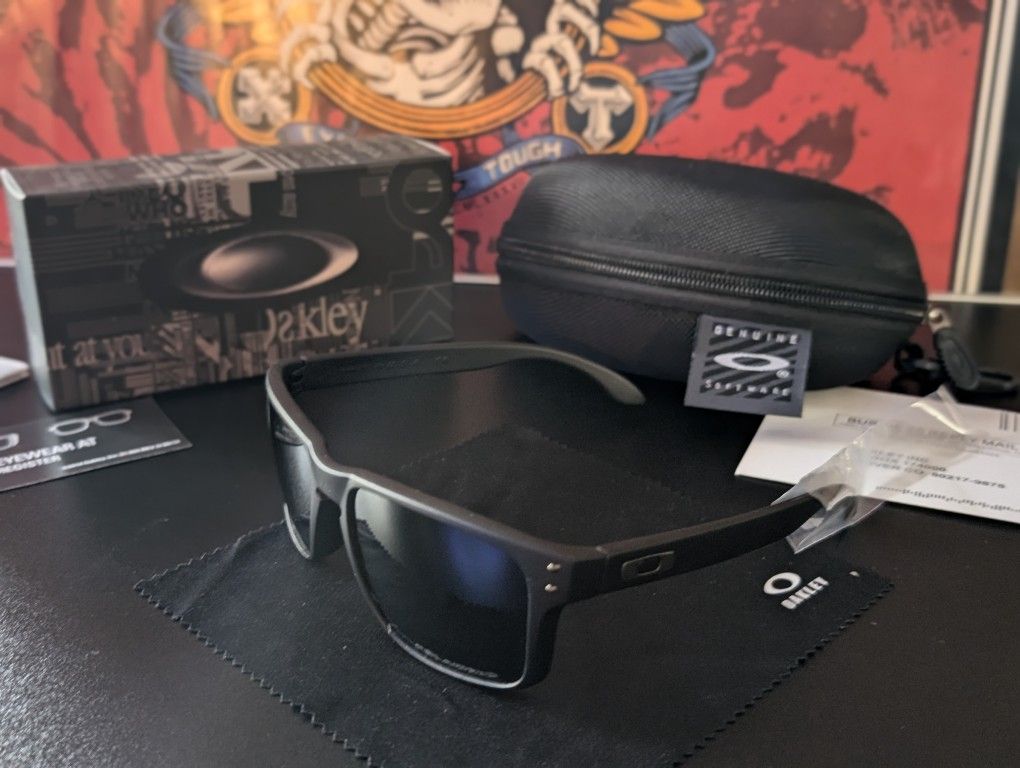 Oakley Holbrook Sunglasses