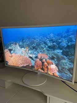 Samsung 32 Monitor 
