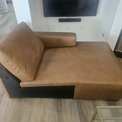 High Quality Living Spaces Big Sur Leather RAF Chaise - Great Condition