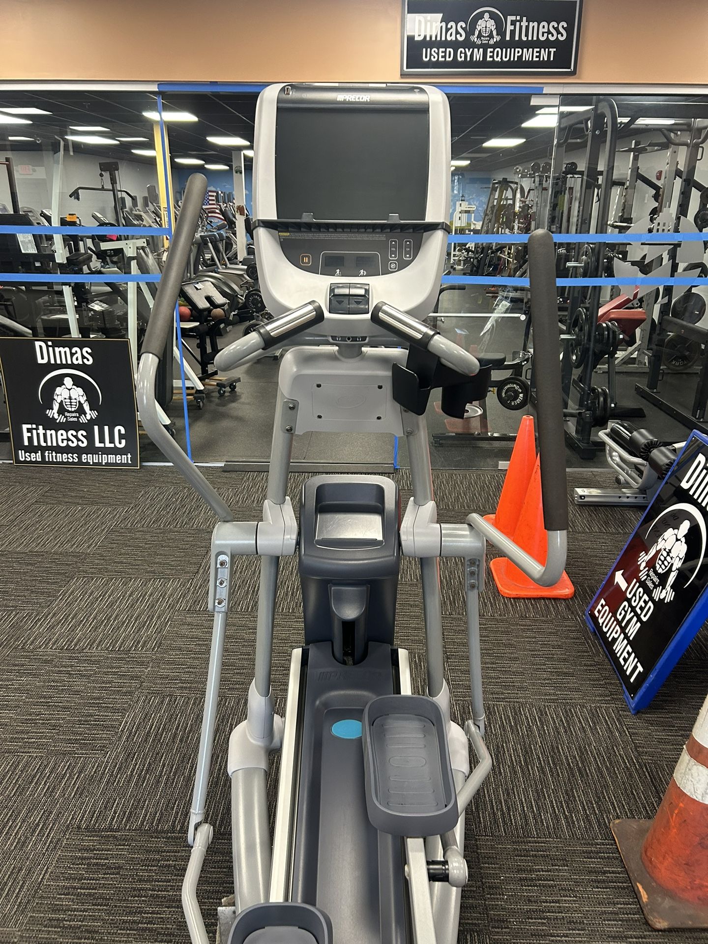 Precor EFX 885 Elliptical