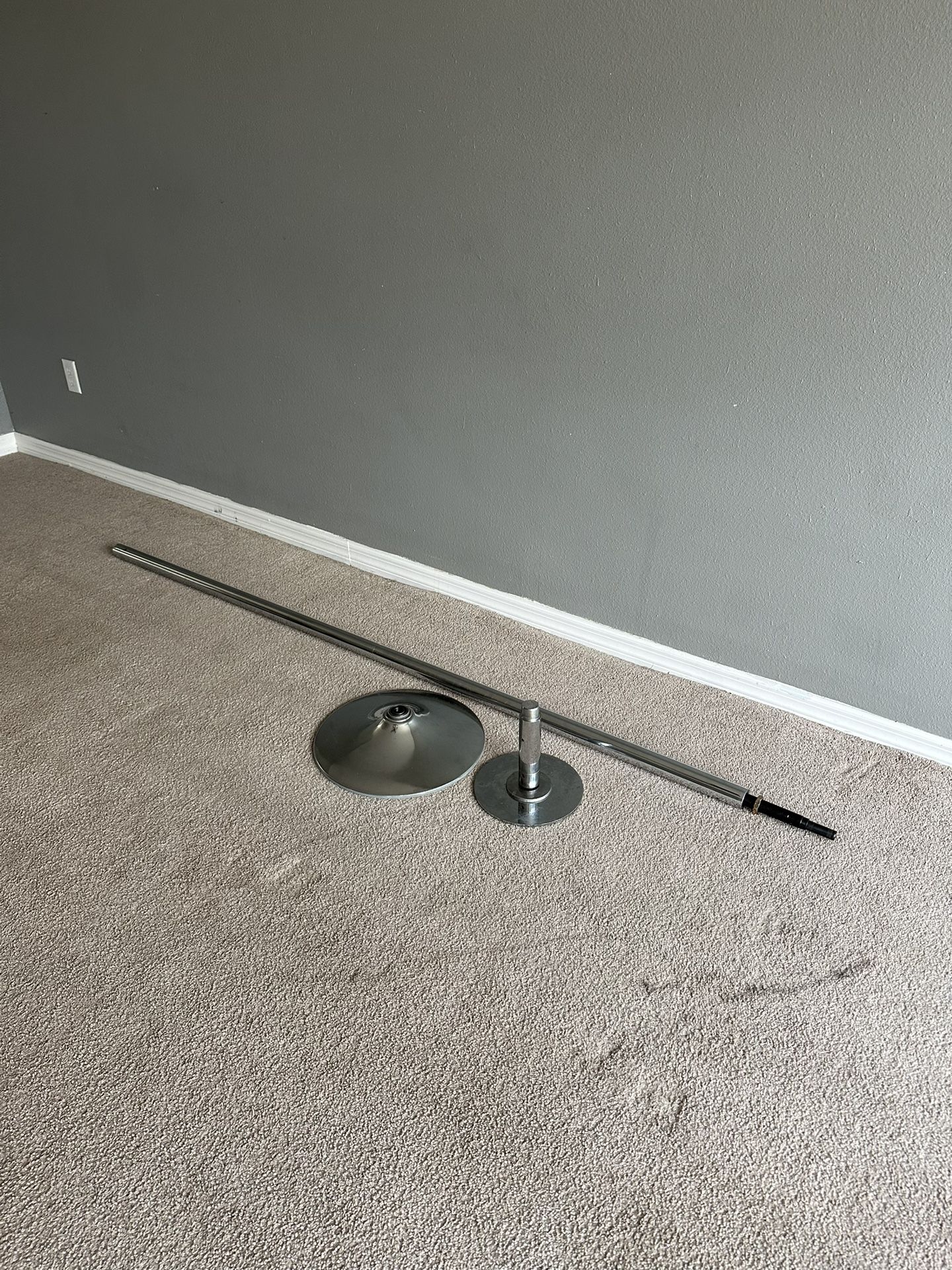 Dance pole 