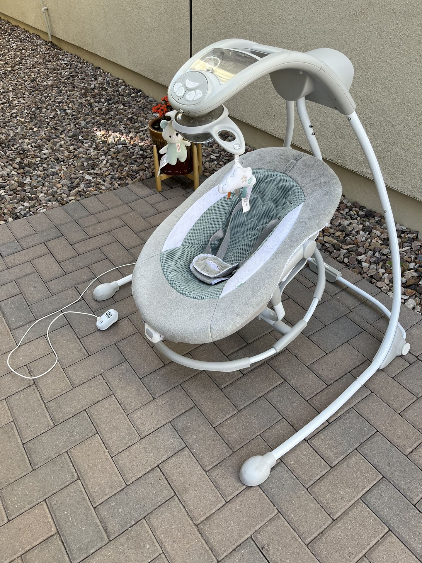 InLighten Soothing Swing & Rocker -Ingenuity