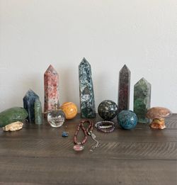 Private Collection of Crystal Towers, Spheres & Stone Jewelry – Large Lot