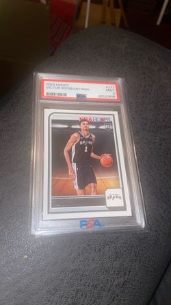 Victor Wembanyama 2023 Hoops RC PSA 9 Mint