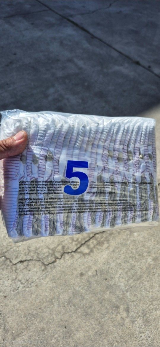 Diapers Size 5