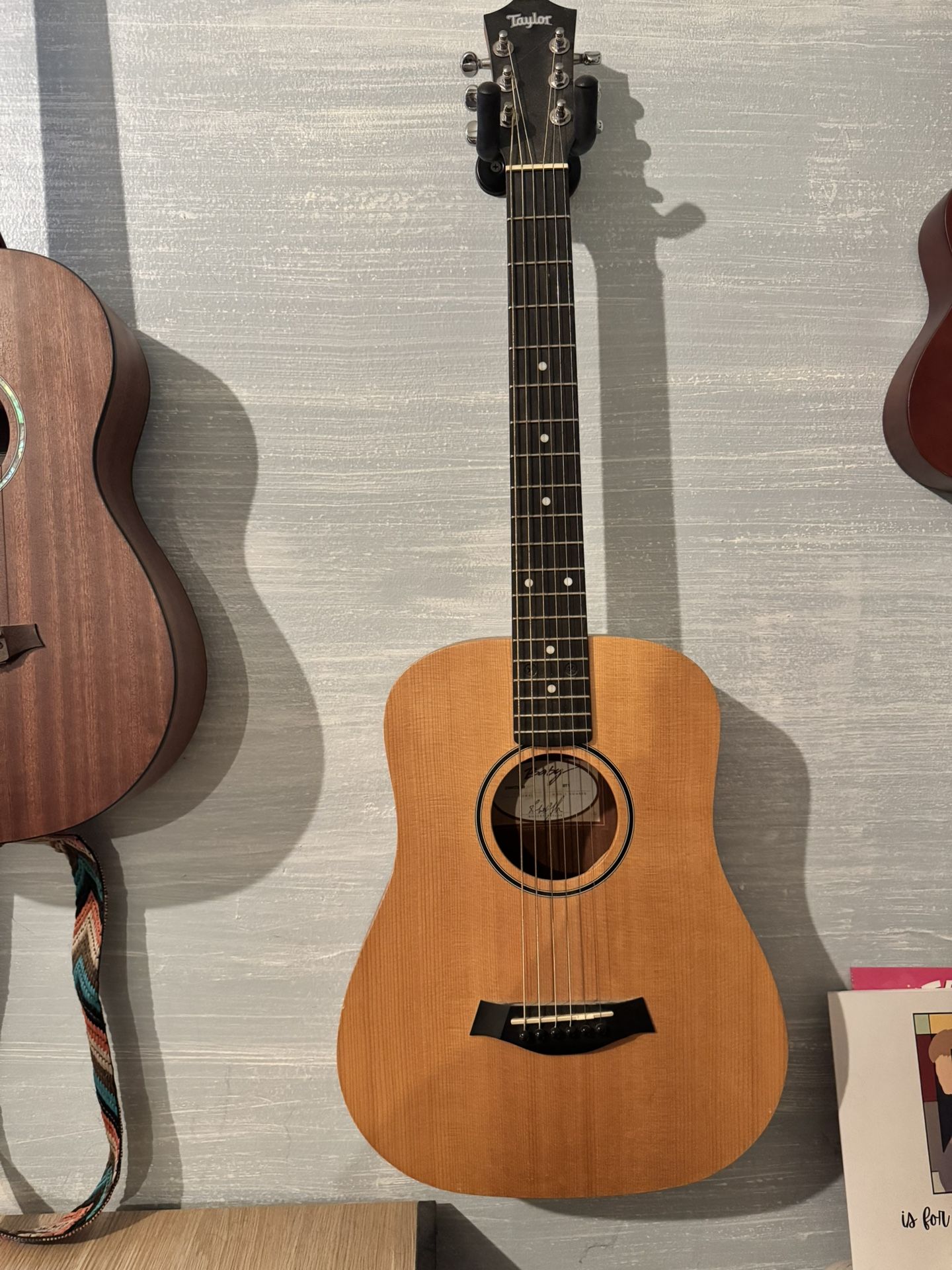 ⭐ Taylor Baby BT1 Acoustic Guitar w/ Bag, Capo, Strap & Strings