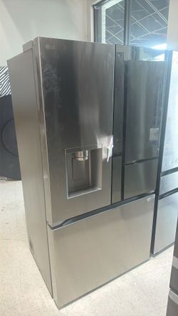 ❤️‍🔥 LG - 33-in Wide 24.5 Cu. Ft. French Door Standard-Depth MAX Smart Refrigerator