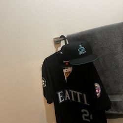 New Griff Jersey With Matching Hat Black 