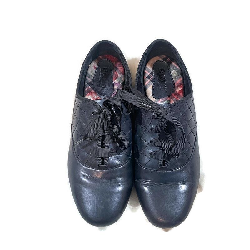 Born Black Leather Lace Up Oxfords
