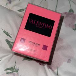 Valentino Perfume